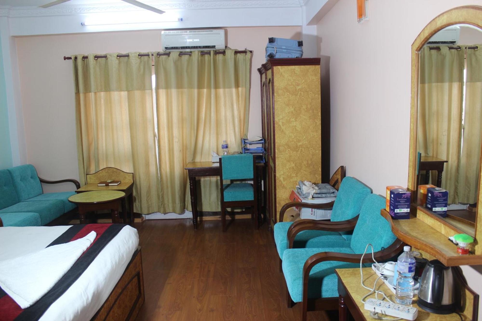 Hotel Happy Home Or Mudkhu Durbar Катманду Экстерьер фото