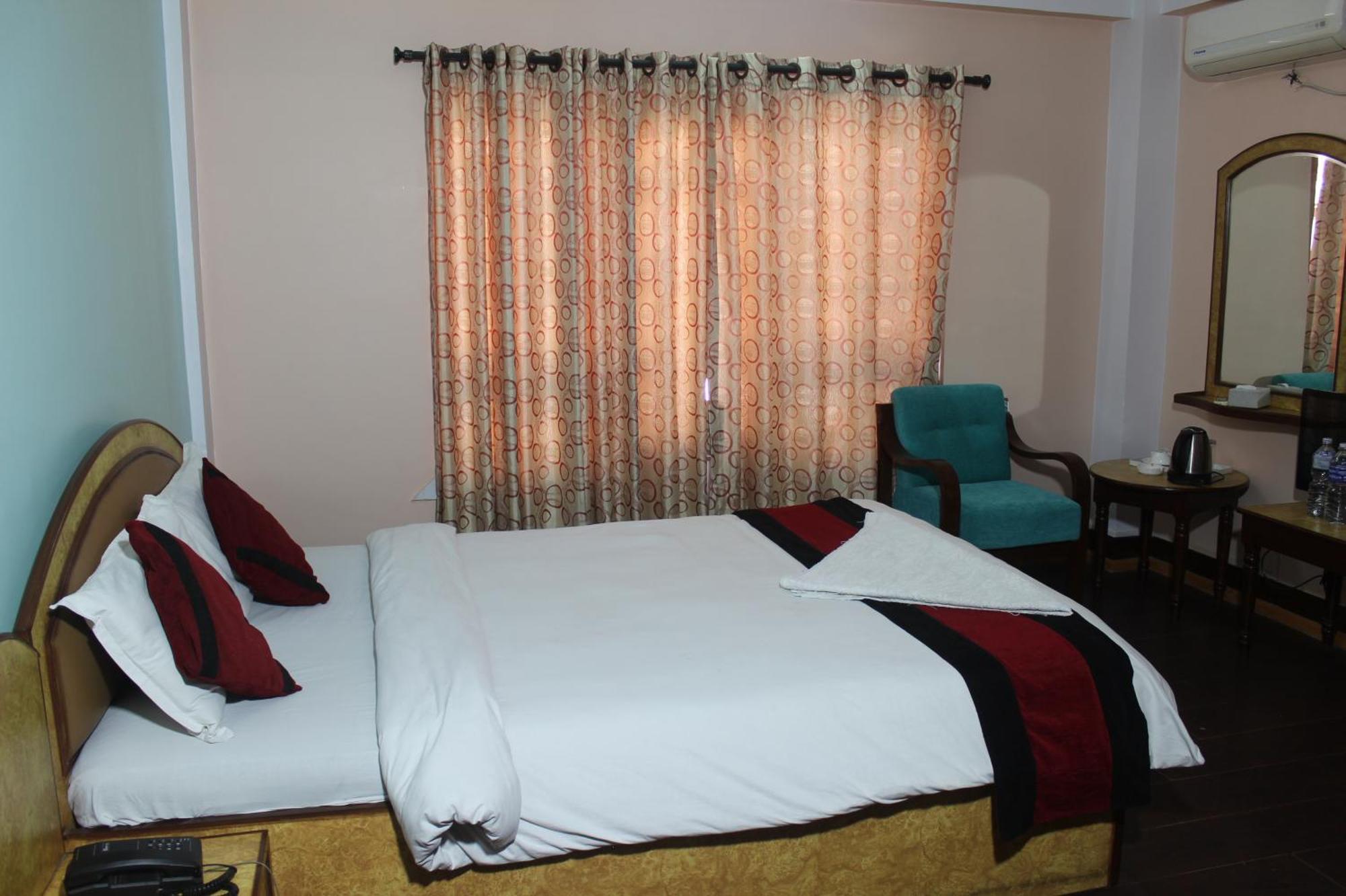 Hotel Happy Home Or Mudkhu Durbar Катманду Экстерьер фото