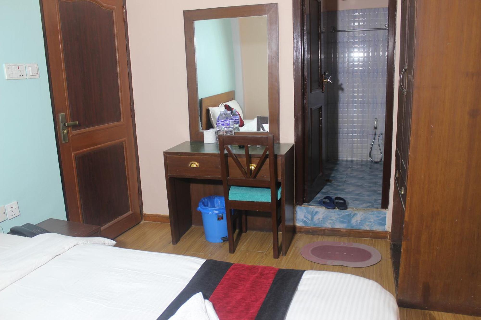 Hotel Happy Home Or Mudkhu Durbar Катманду Экстерьер фото