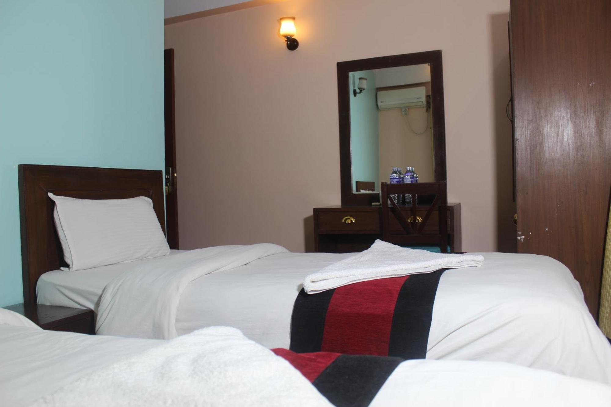 Hotel Happy Home Or Mudkhu Durbar Катманду Экстерьер фото